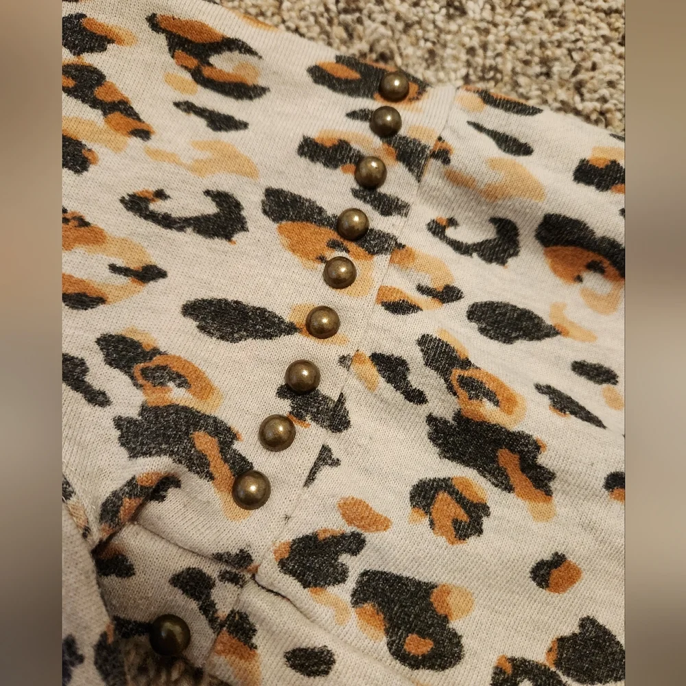 Boutique Leopard Sweater with Studded Puff Sleeves